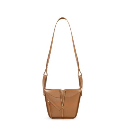 LOEWE COMPACT HAMMOCK BAG IN CALFSKIN
